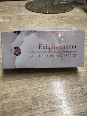 La Prédiré Prestige Enlightenment Velvet Lipstick - Rose/Blush